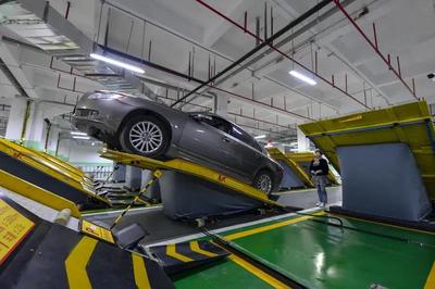 便民利民新舉措 破解停車難題與推動(dòng)汽車充電設(shè)備研發(fā)